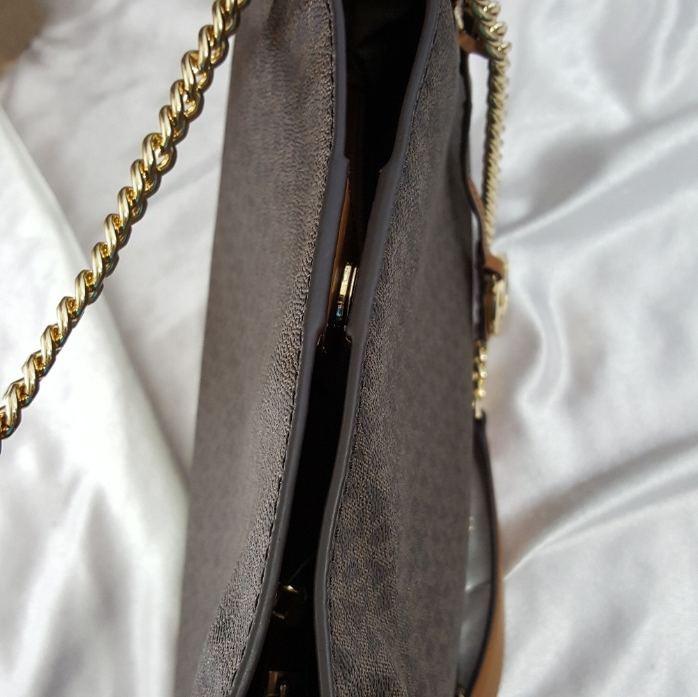 Michael Kors Jet Set Gold Chain BROWN  $298Tote - Picture 4 of 8